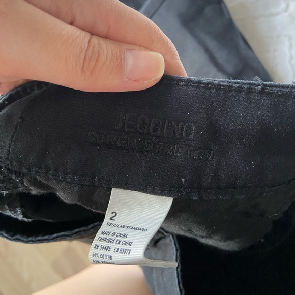 Black textured jeggings - Picture 3 of 4